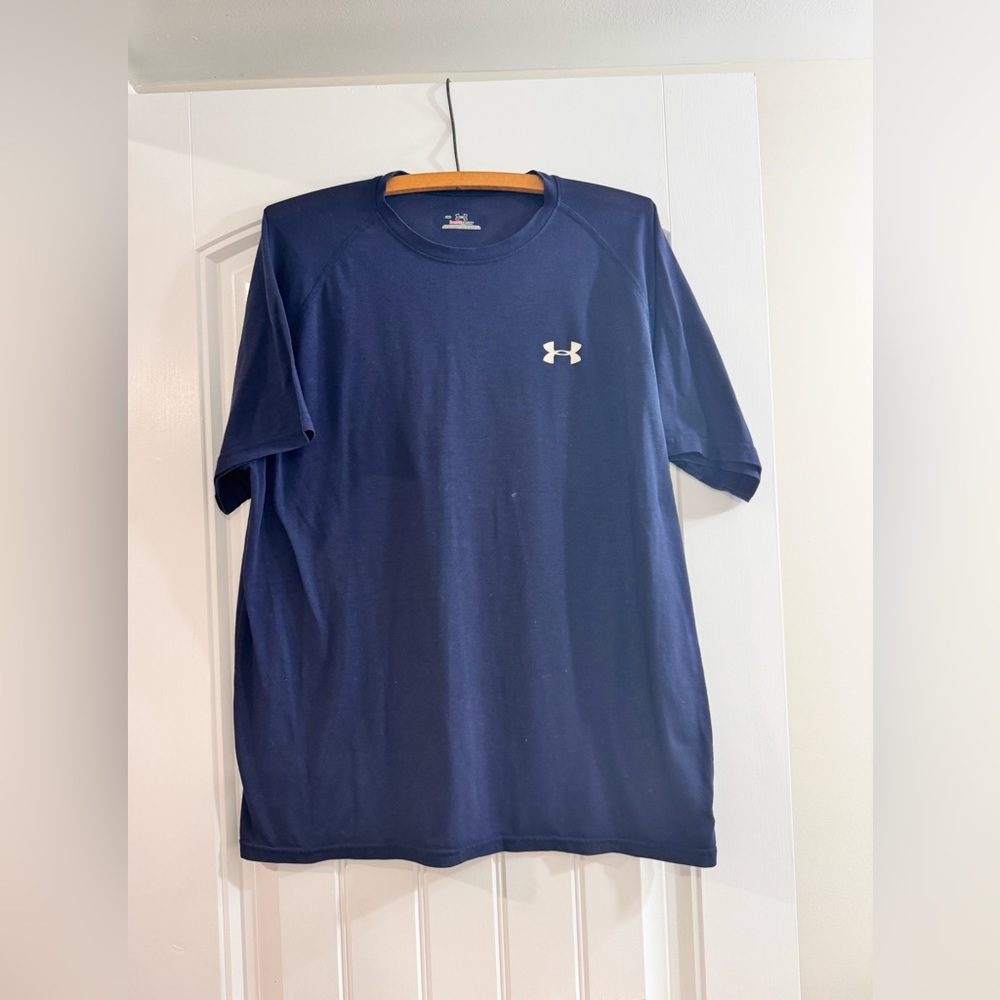 Under Armour Shirt (Dark Blue)             Men’s Size - Medium